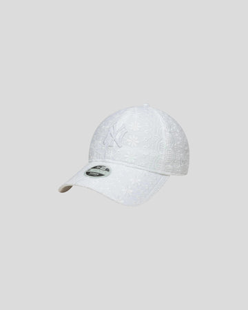 New Era || Broderie 9Twenty Neyvan - White New Era