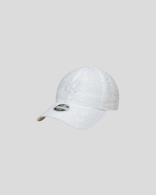 New Era || Broderie 9Twenty Neyvan - White New Era