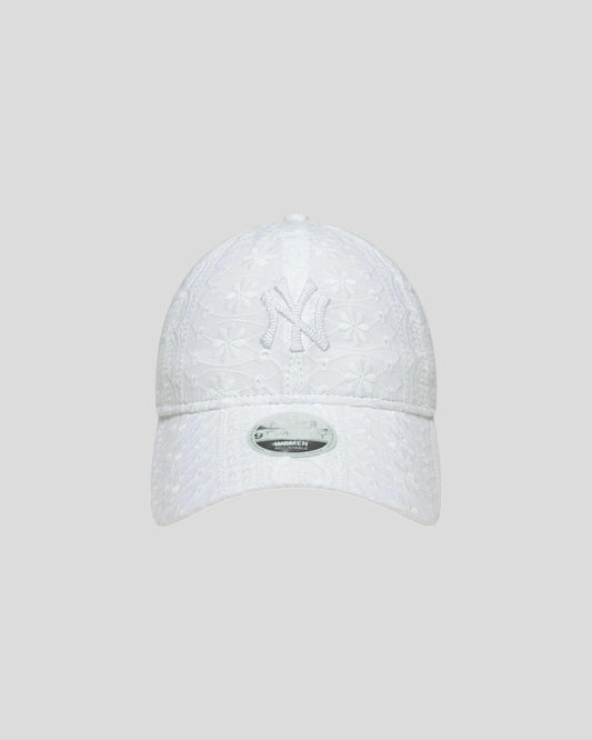 New Era || Broderie 9Twenty Neyvan - White New Era