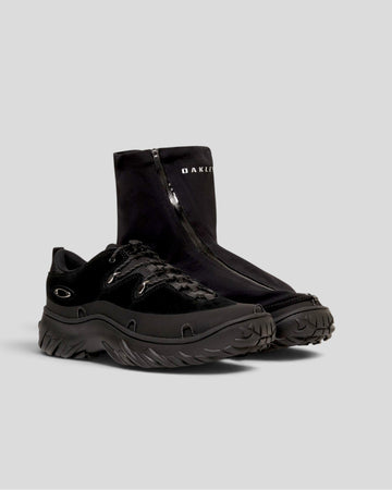 Oakley || Meridian Low Ext - Black Oakley