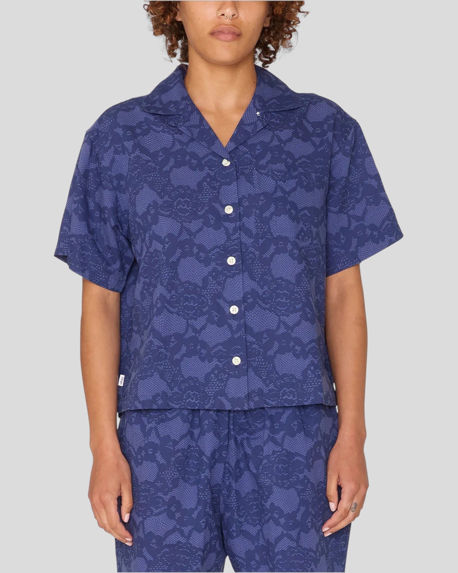 Obey || Cecilie Lace SS Shirt - Blue Multi Obey