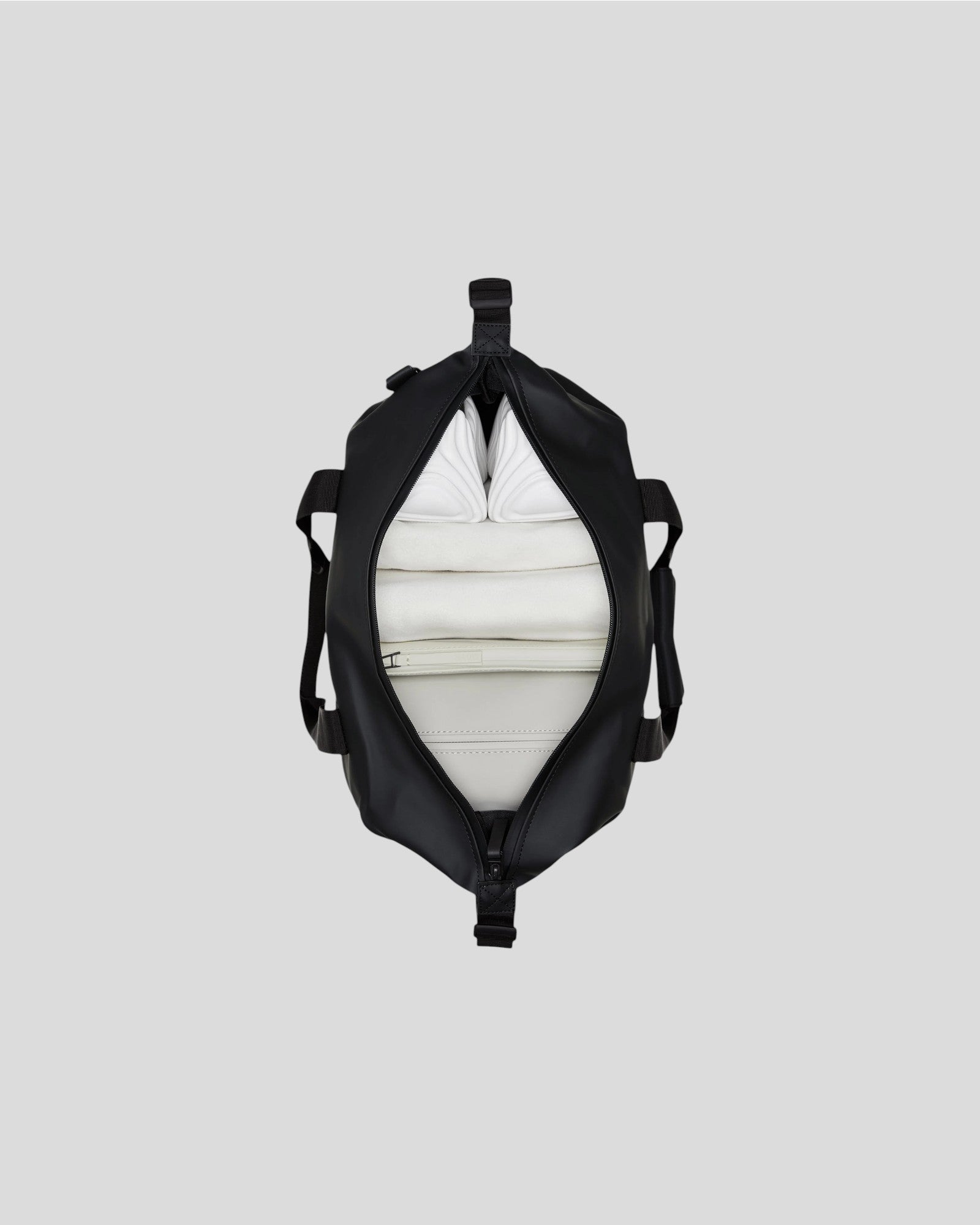 Rains || Hilo Weekend Bag Small - Black Rains