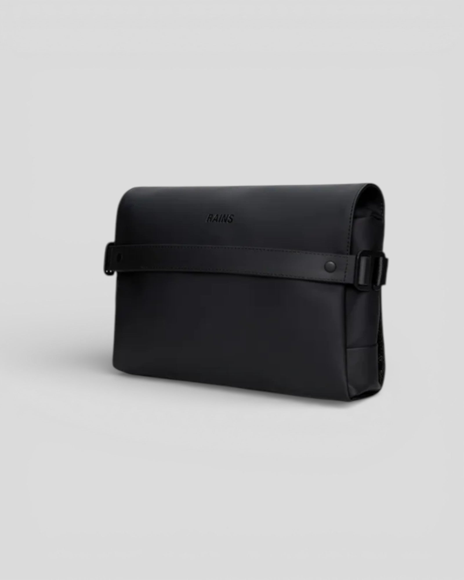 Rains || OTG Wash Bag W3 - Black Rains