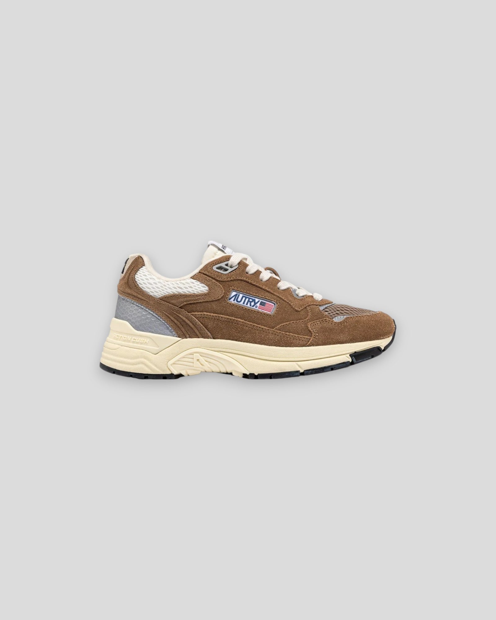 Autry || Hyperway Low Man - UM04 Suede / Mesh Cigar / Silver Autry