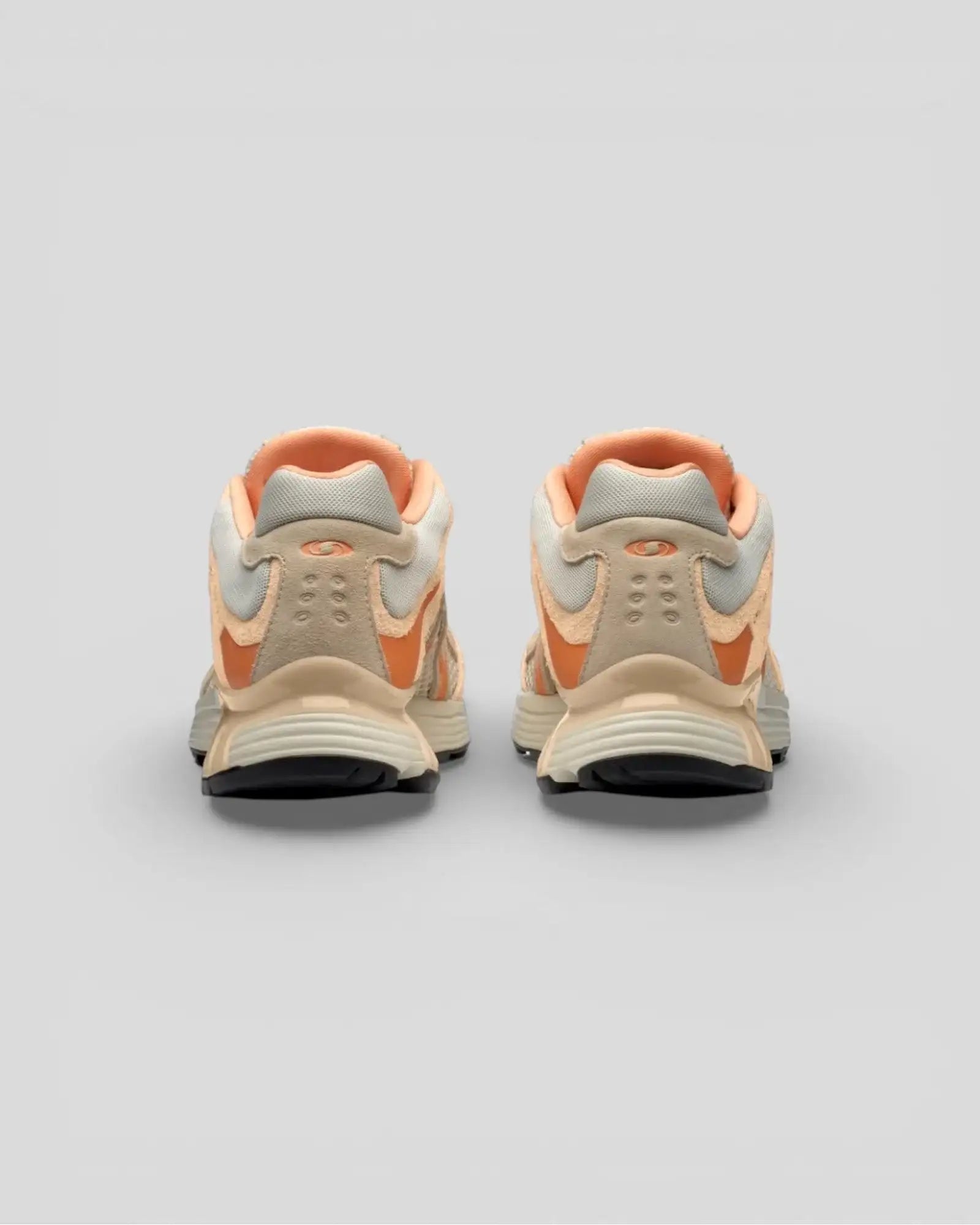 Salomon || XT - Whisper - Aspargus Green / Almond Cream / Nectarine Salomon