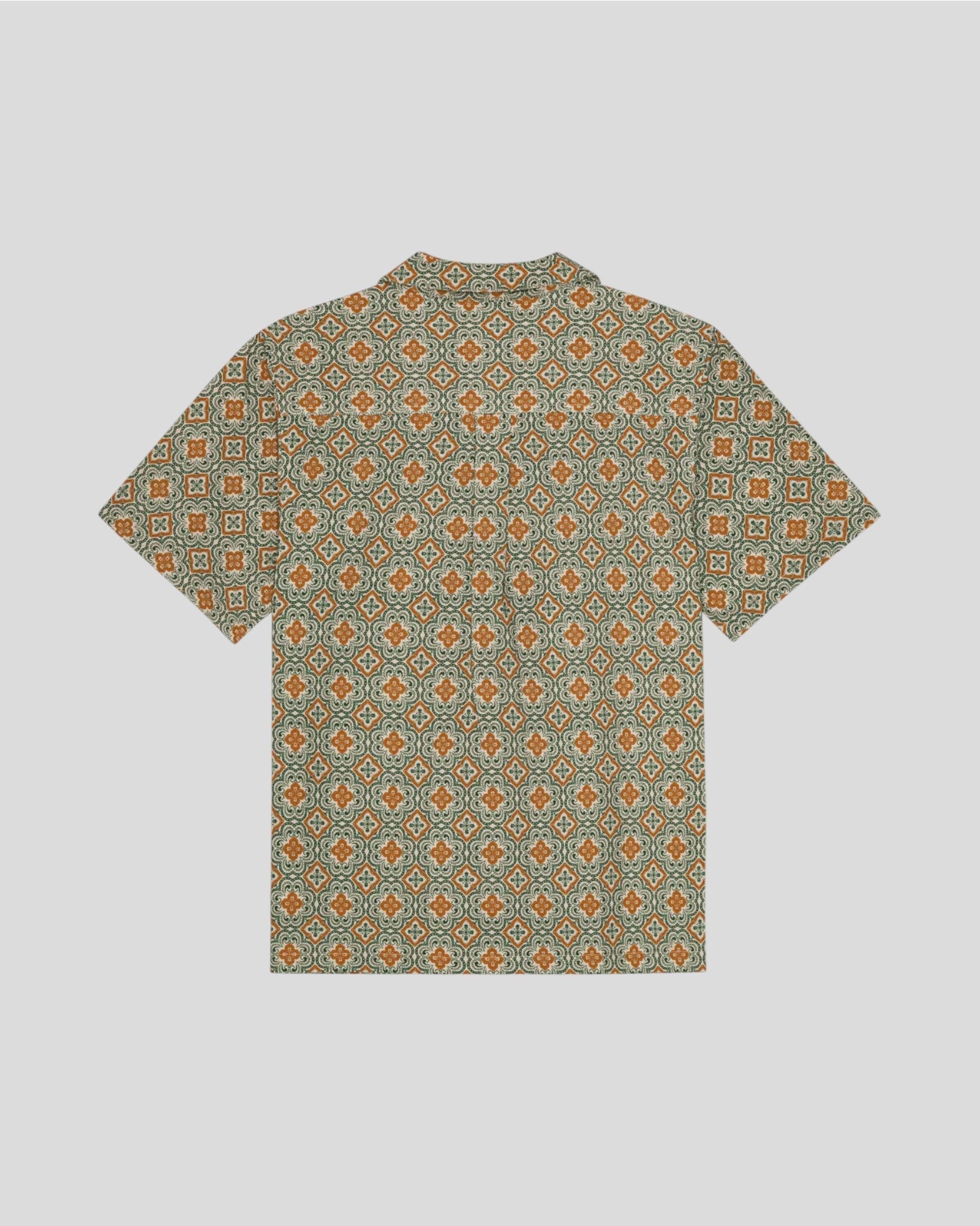 Les Deux || Lukas Arabesque AOP SS Shirt - Sea Moss Green Les Deux