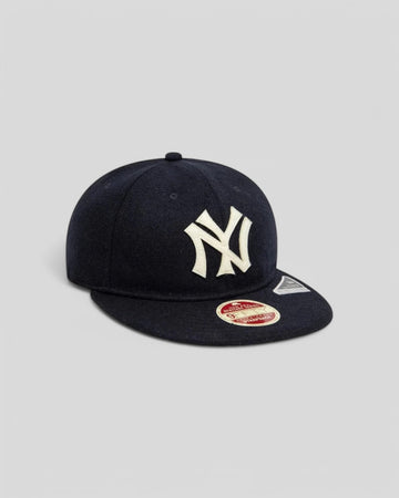 New Era || 9Fifty Strapback Retro Crown New York Yankees Heritage Series - Bleu Marine New Era