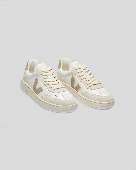 Veja || V-90 Leather - White / Taupe Veja