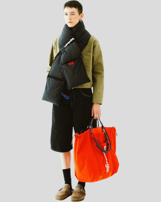 Topologie || Puffer Scarf - Black Topologie