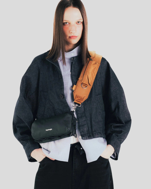 Topologie || Bottle Sacoche Medium - Black Topologie