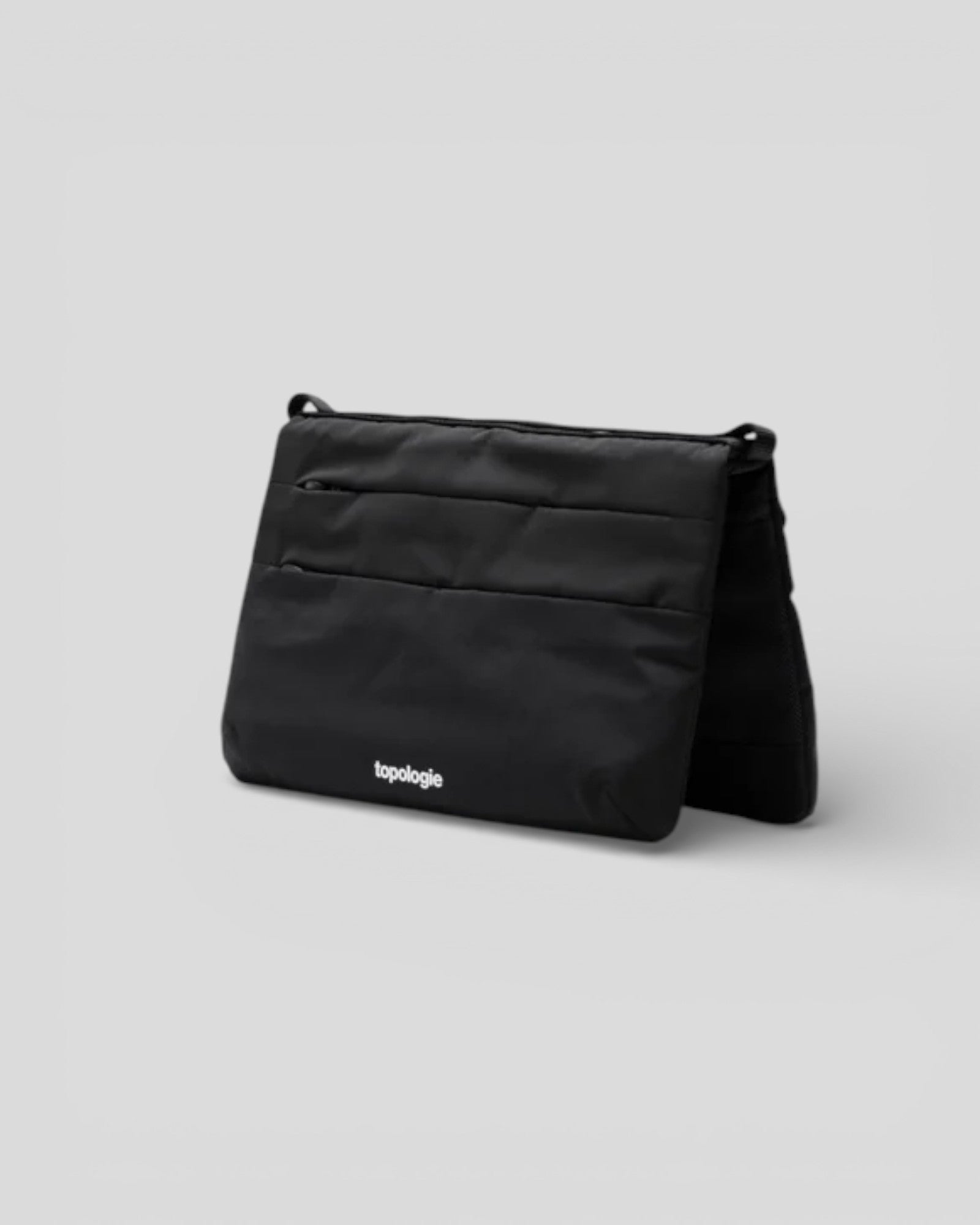 Topologie || Flat Sacoche Small - Black Satin Topologie