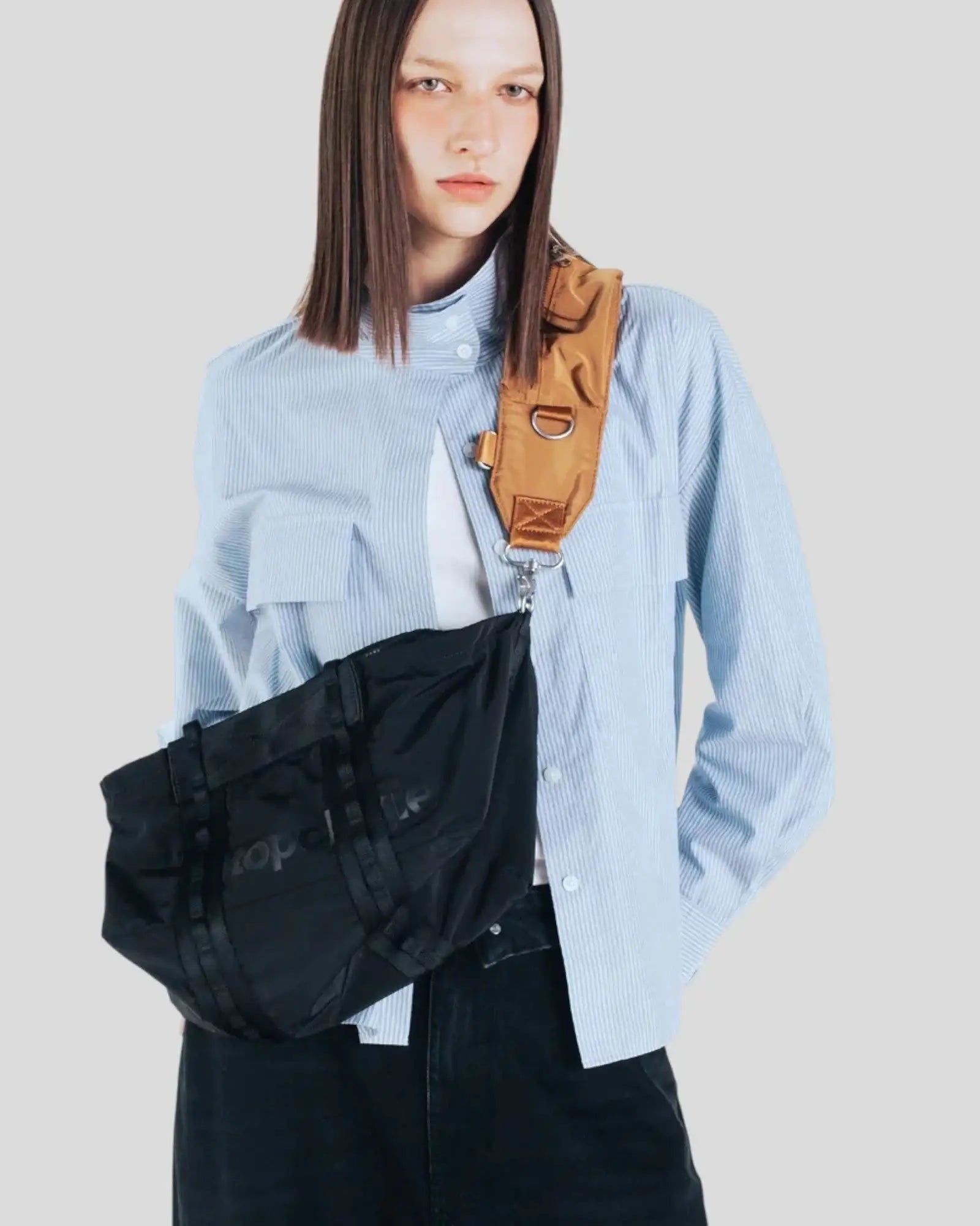 Topologie || Summit Duffle Small Bag - Black Topologie