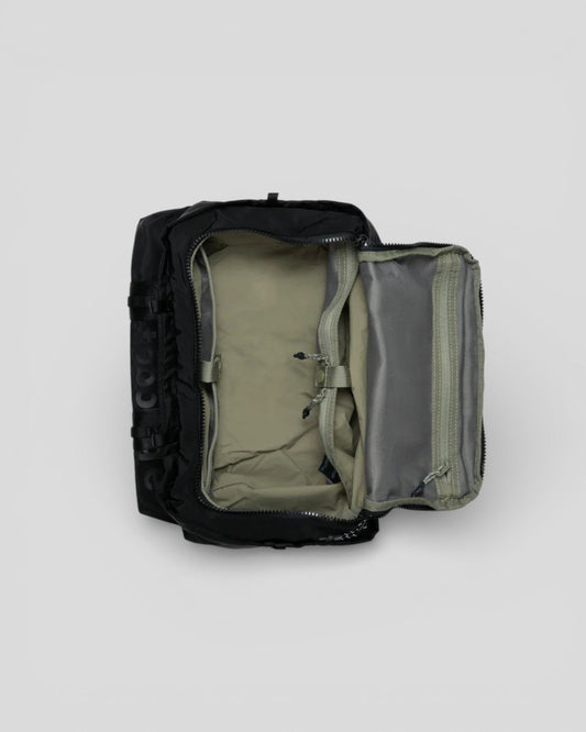 Topologie || Summit Duffle Small Bag - Black Topologie