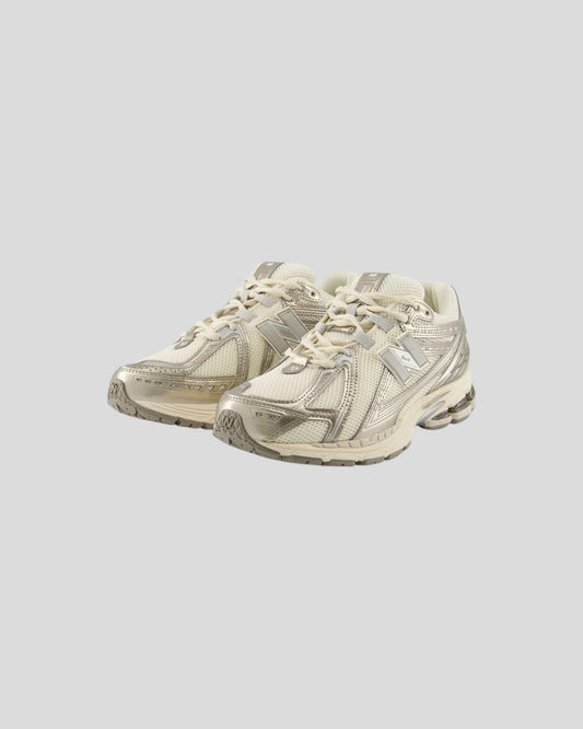 New Balance || U1906RCN - Arid Stone / Permafrost New Balance