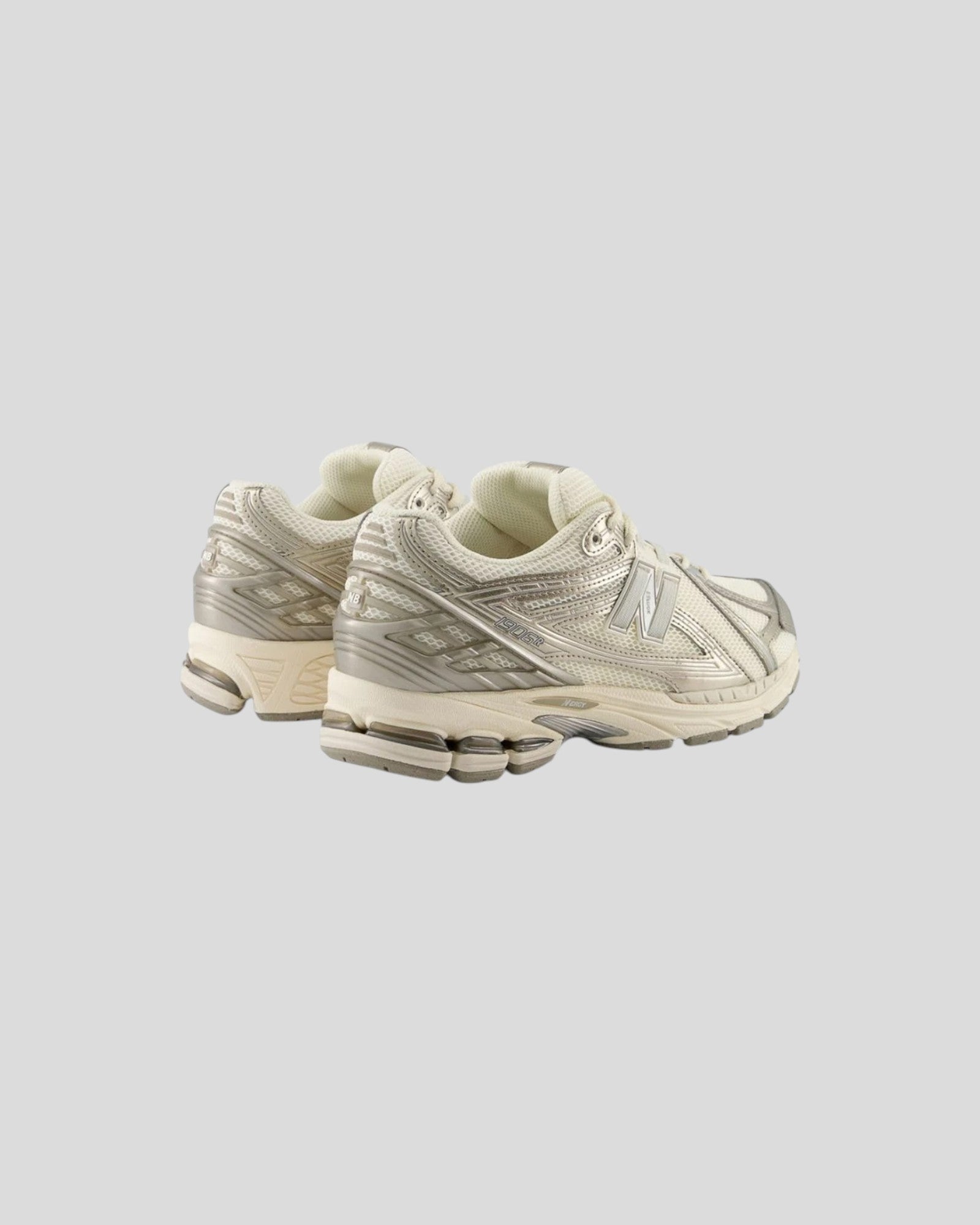 New Balance || U1906RCN - Arid Stone / Permafrost New Balance
