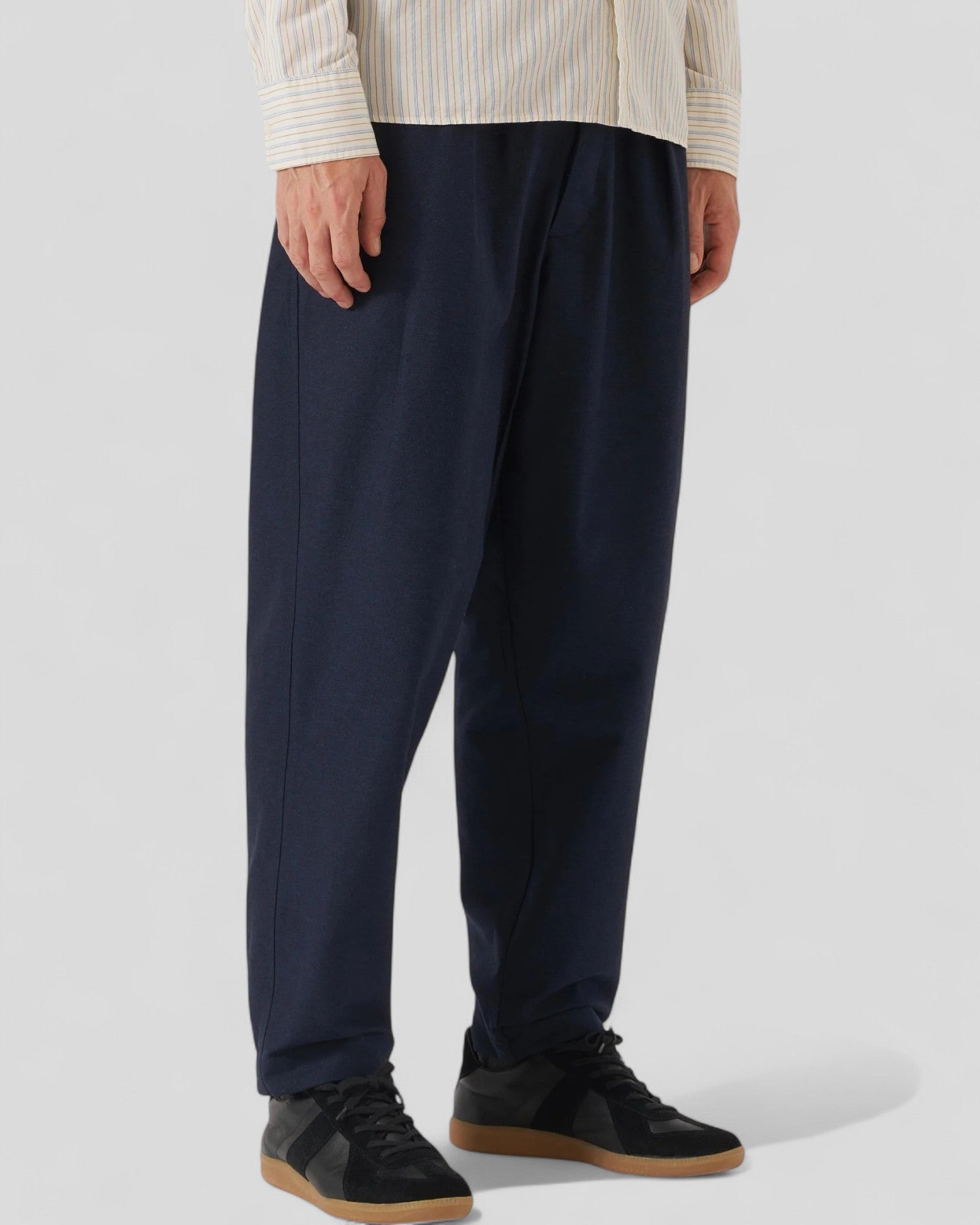 Universal Works || Pleated Track Pant Lucca Suiting - Navy Universal Works