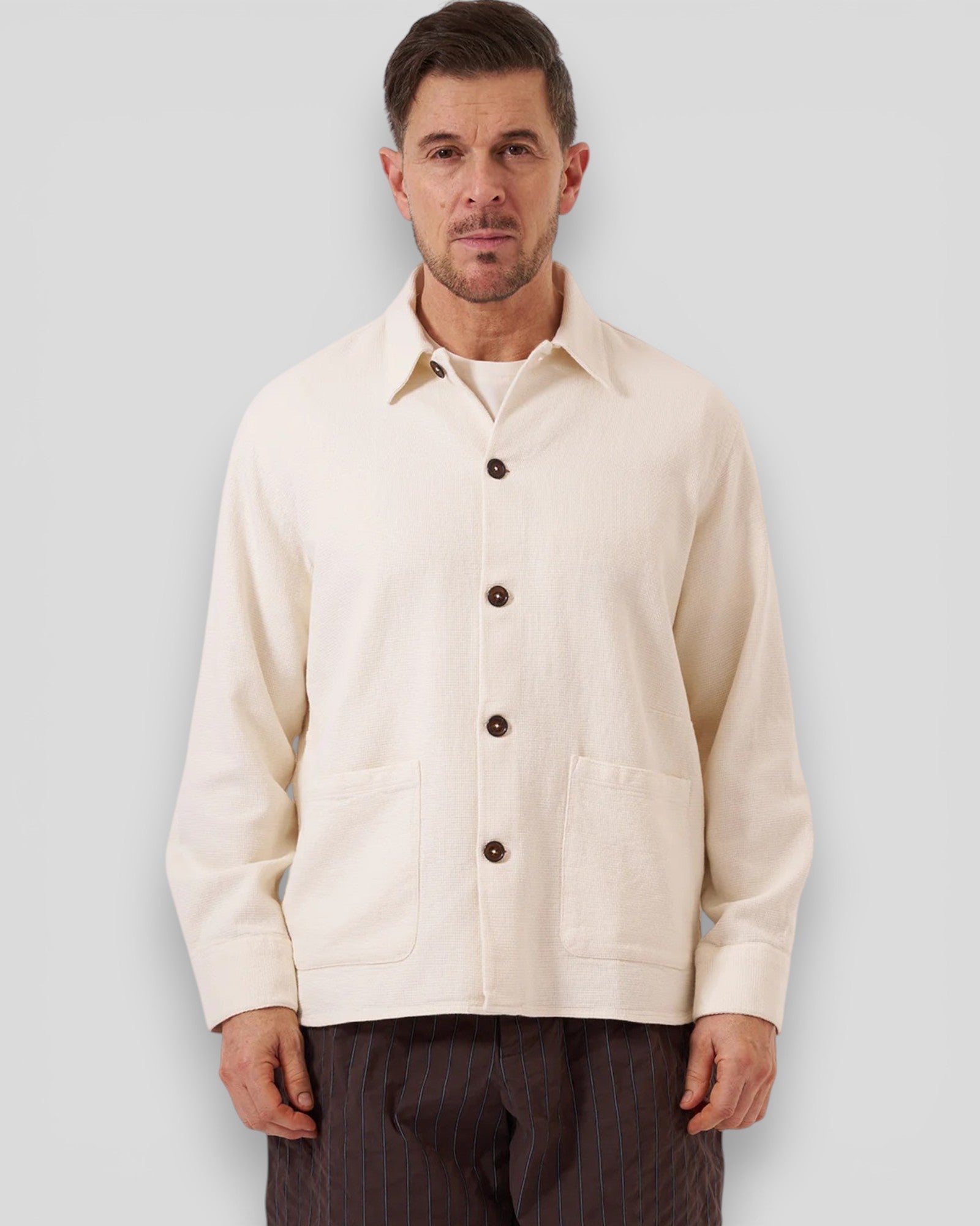 Universal Works || Travail Overshirt Kendal Cotton - Ecru Universal Works