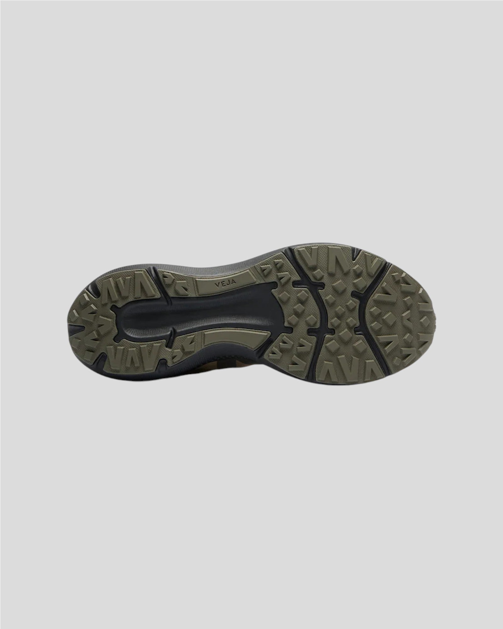 Veja || Condor 3 Off Road x Cesar Villalba - Dune Kaki - M’ Veja