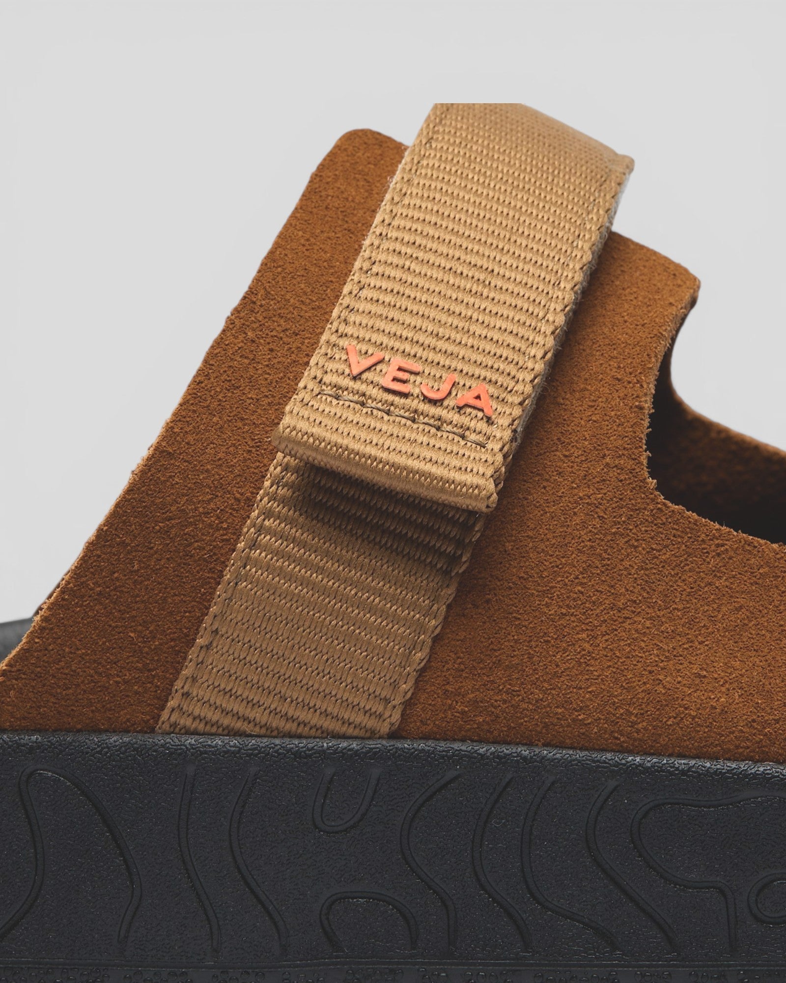Veja || Aropador Suede Soft - Tent Cognac Veja