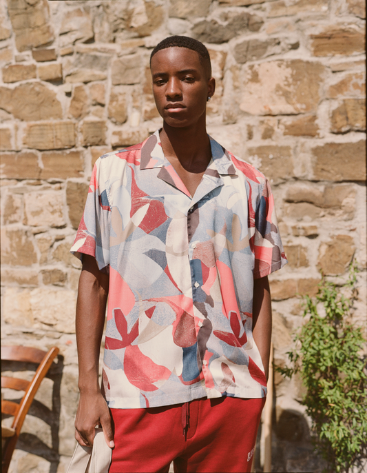 Les Deux || Knox AOP Tencel SS Shirt - Tradewinds Blue/ Burnt Red